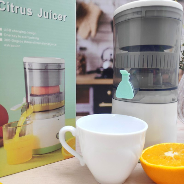 Портативная USB соковыжималка Citrus Juicer MDC1 45W, 240 ml